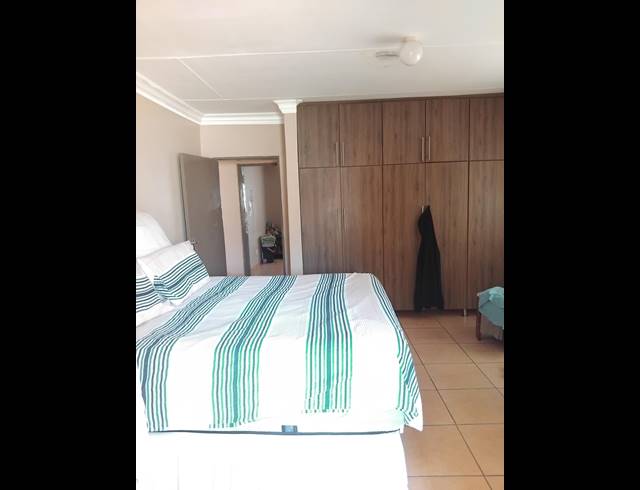 3 BEDROOM HOUSE FOR SALE IN BARBERTON